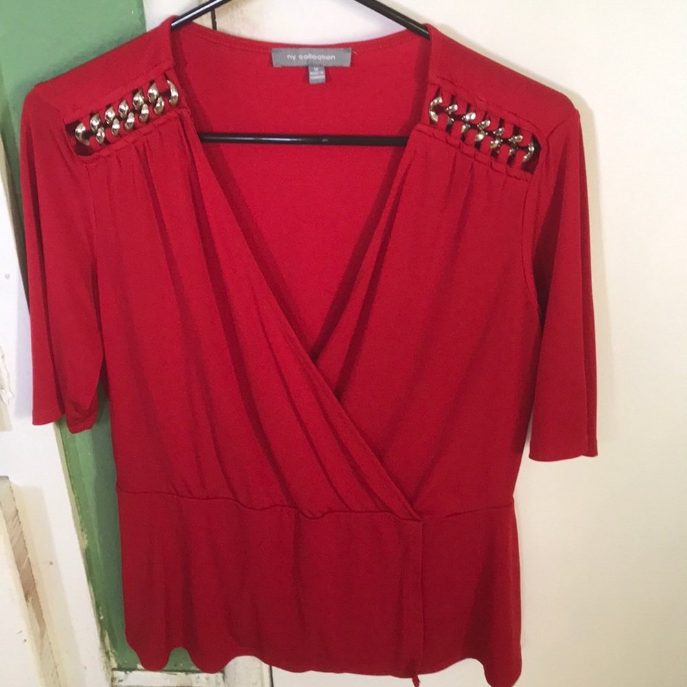 Blouse used